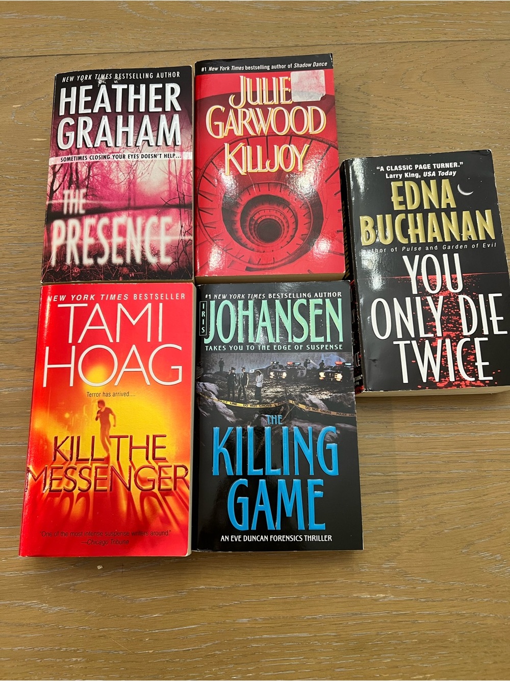 Paperback Thriller Lot of 5 including Heather Graham and Tami Hoag
